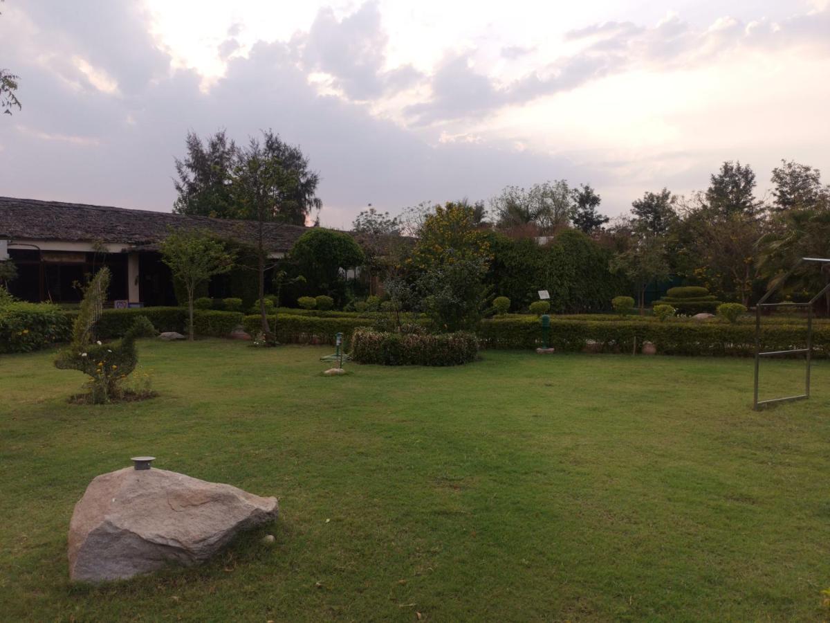 Astroport Sariska Treetop By Eight Continents Tehla Kültér fotó